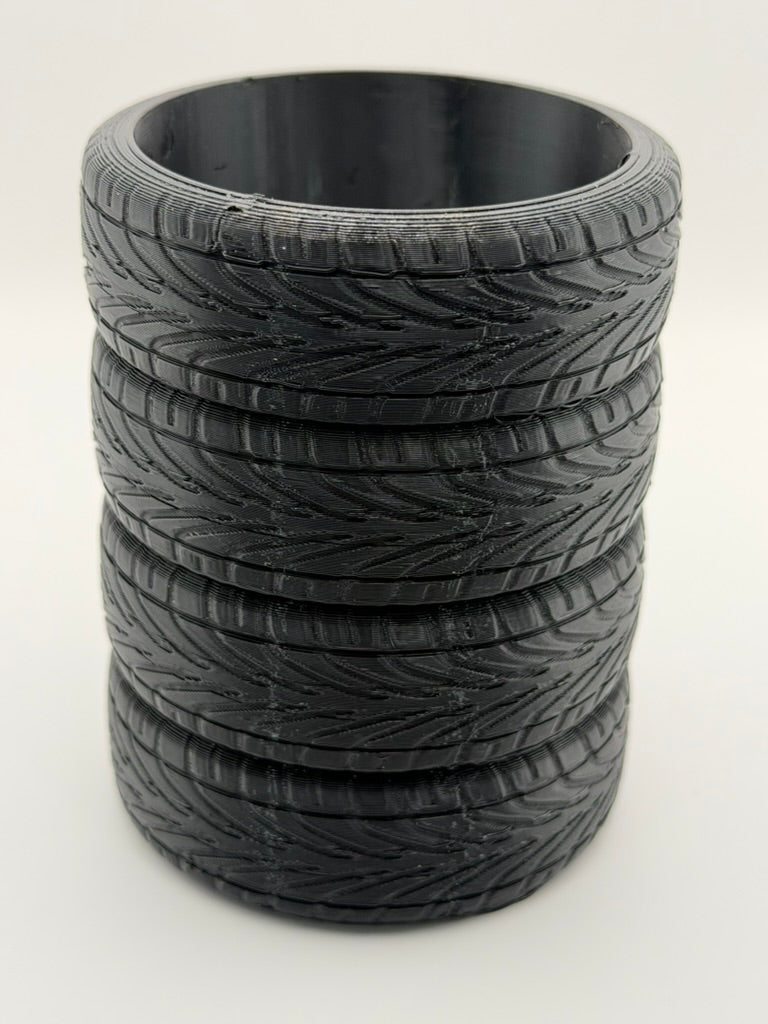 Pot à crayons en forme de pile de pneus - Organisateur de bureau industriel, cadeau écologique pour les passionnés d'automobile