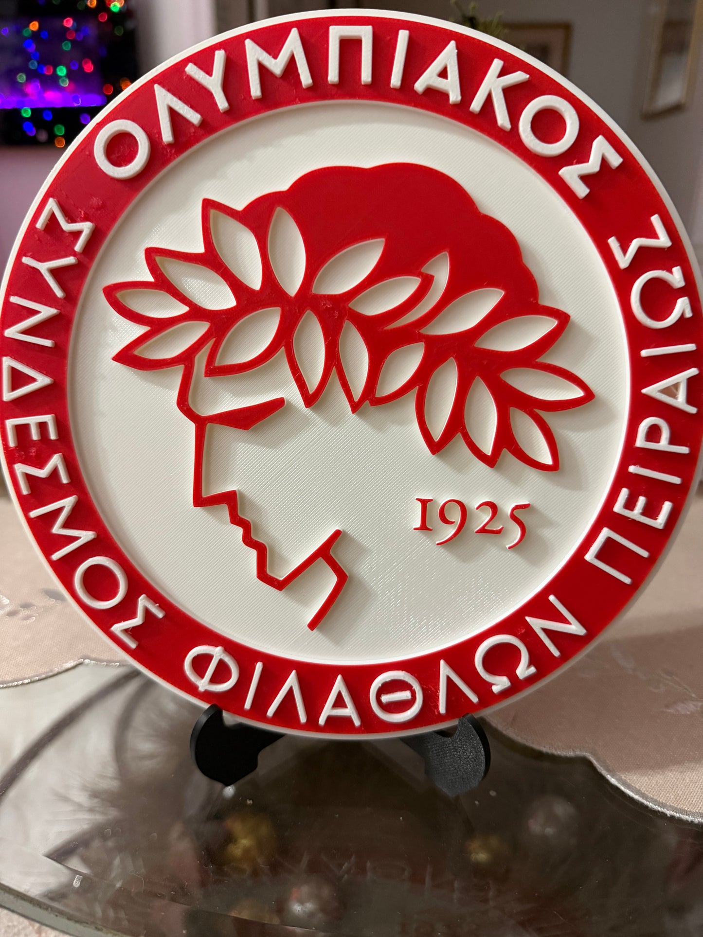 Bouclier FC Olympiakos avec support.